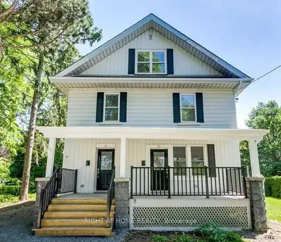 Detached in Oshawa