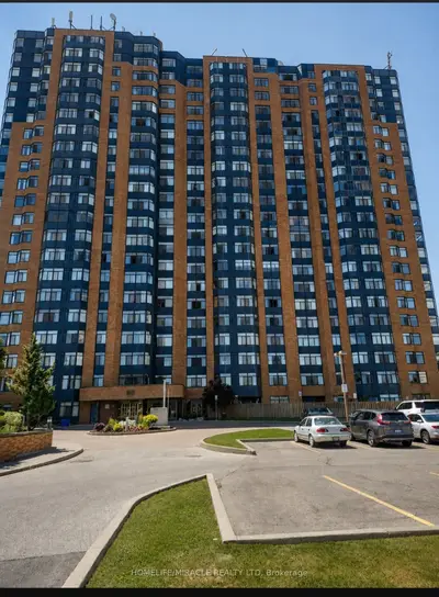 Condo Apartment in Toronto