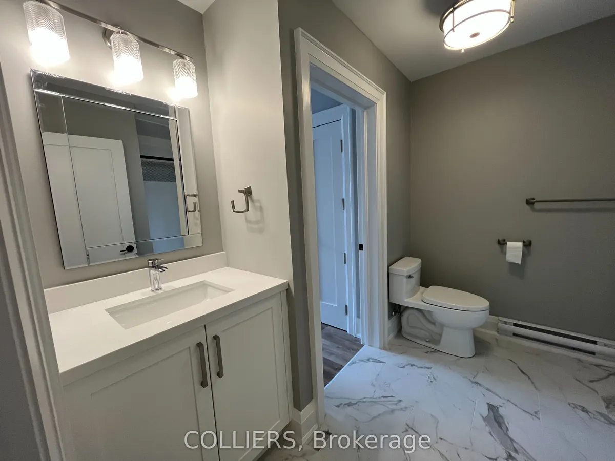 1048 Kingston Road, Toronto, On M4e 1t4