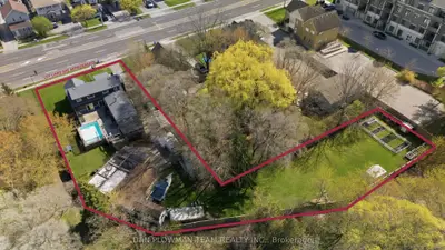 Detached in Oshawa