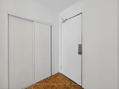 275 Wentworth Street W 108, Oshawa, On L1j 1n1