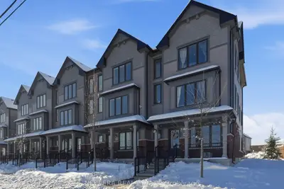 44 Jerome Way, Clarington, On L1c 7g9