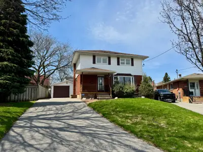 Detached in Oshawa