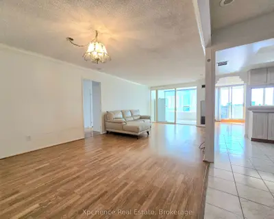 275 Bamburgh Circle 806, Toronto, On M1w 3x4