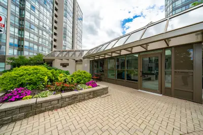 3231 Eglinton Avenue E 206b, Toronto, On M1j 3n5