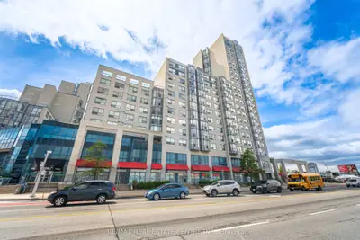 1470 Midland Avenue 718, Toronto, On M1p 4z4