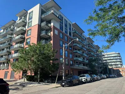 Condo Apartment in Toronto
