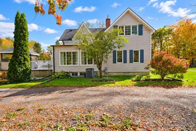 1783 Track Street, Pickering, On L1y 1b8