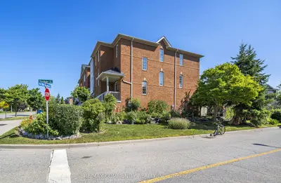 209 Old Harwood Avenue, Ajax, On L1z 1n7