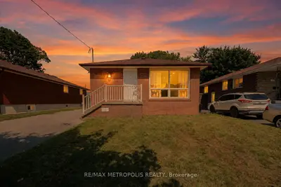 Detached in Oshawa