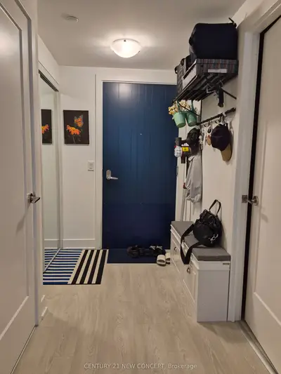 Condo Apartment in Oshawa