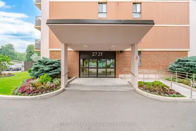 Condo Apartment in Toronto