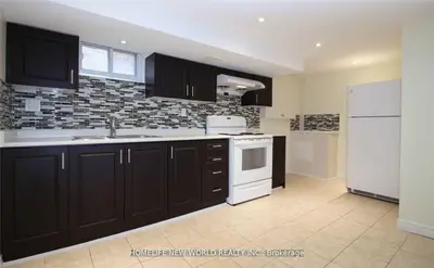 6 Merryfield Drive Bsmt, Toronto, On M1p 1j1
