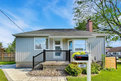 Detached in Oshawa