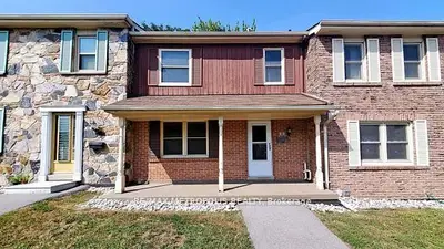 Condo Townhouse in Toronto