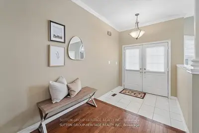 1886 Pine Grove Avenue, Pickering, On L1v 7c6