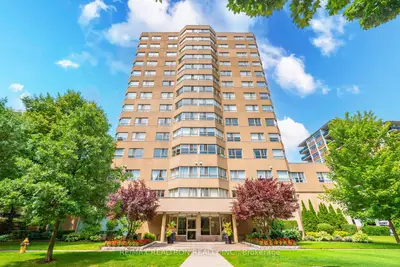 Condo Apartment in Toronto
