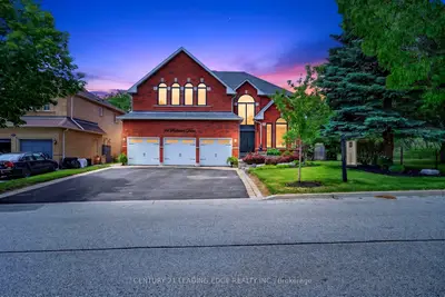 94 Roberson Drive, Ajax, On L1t 3z6
