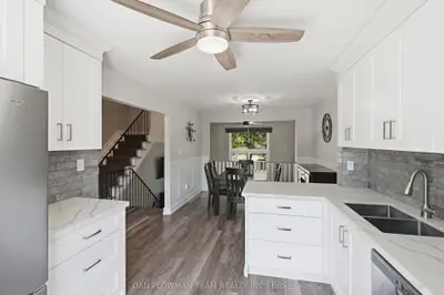 Condo Townhouse in Oshawa