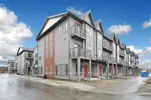 Condo Townhouse in Pickering