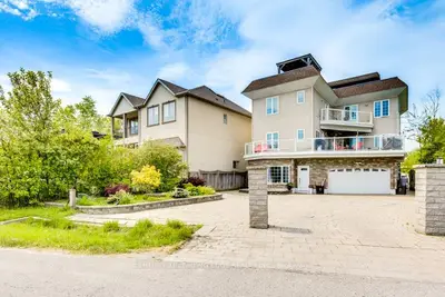 Detached in Ajax