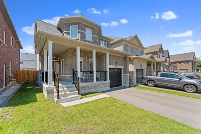 18 Tait Crescent, Clarington, On L1c 0r8