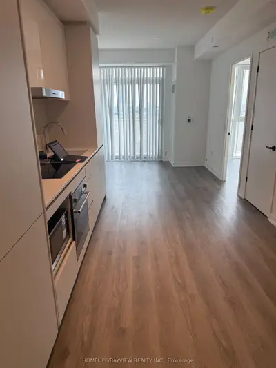 Condo Apartment in Oshawa