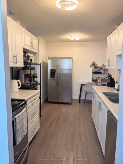 121 Trudelle Street 706, Toronto, On M1j 3k4