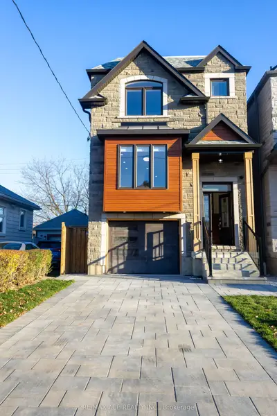 229b Mcintosh Street, Toronto, On M1n 3z2