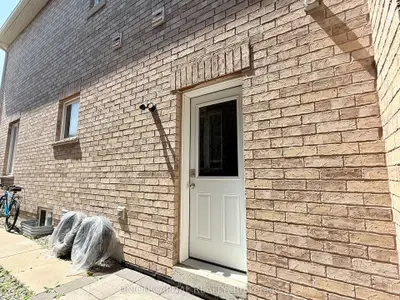 849 William Lee Avenue Bsmt, Oshawa, On L1k 0w2