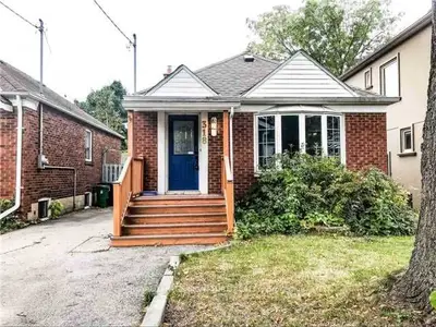 Detached in Toronto
