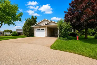 9 Huron Court, Clarington, On L1b 1a2