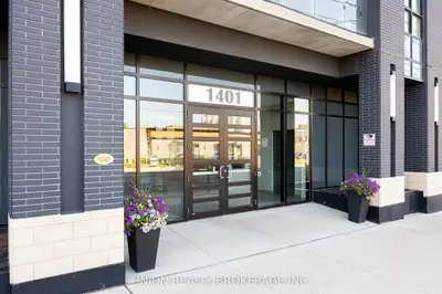 1401 O'connor Drive 217, Toronto, On M4b 2v5