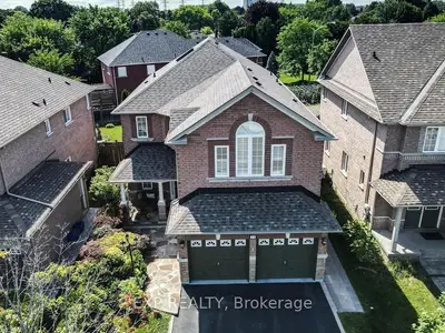 Detached in Toronto