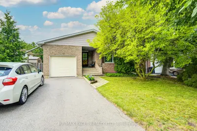 81 Amanda Drive, Toronto, On M1v 1c8