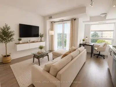 Condo Apartment in Toronto