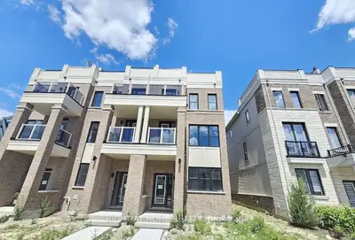 Att/Row/Townhouse in Clarington