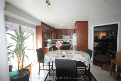 45 Bradbury Crescent, Ajax, On L1t 4h5