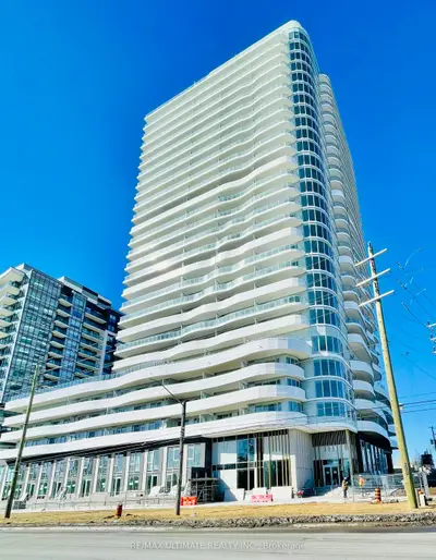 Condo Apartment in Pickering