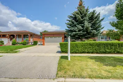 5 Brantford Drive, Toronto, On M1w 1e2