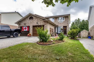 Semi-Detached in Oshawa