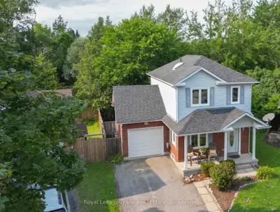 38 Longwood Court, Clarington, On L1e 1r7