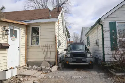 283 Park Road S, Oshawa, On L1j 4h4