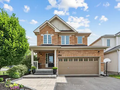 Detached in Oshawa