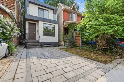 69 Muriel Avenue, Toronto, On M4j 2y1