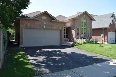 51 Daines Drive, Whitby, On L1r 2e8