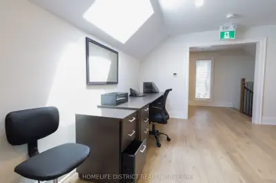 20 Elgin Street E, Oshawa, On L1g 1s8
