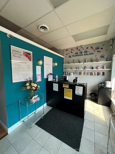 2066 Liverpool Road, Pickering, On L1x 1e2