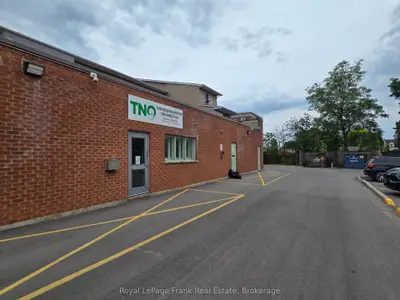 1000 Simcoe St Street N, Oshawa, On L1g 4w4