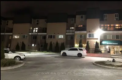 100 Mornelle Court 2096, Toronto, On M1e 4x2